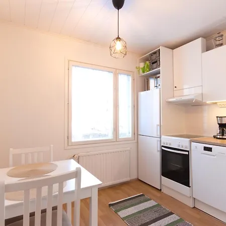 Apartment Tyylikaes & Tilava Kaksio Keskustassa *
